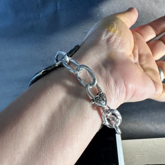 Antique Victorian Floral Silver plated Art Nouveau Cuff Goddess Wide Bracelet - Picture 14 of 14